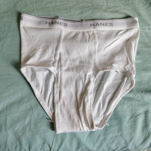 Hanes Medium White Briefs